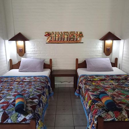 Rini Hotel Lovina  Luaran gambar